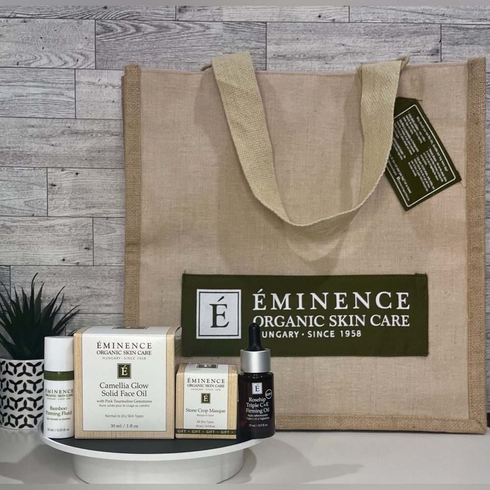 Sold! Brand New 5 Piece Éminence Organic Skincare bundle with Bag❗️